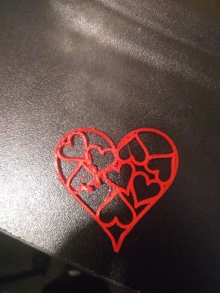 Byr3D Kalp Kolye T335158 Sadece Plastik Aparattır