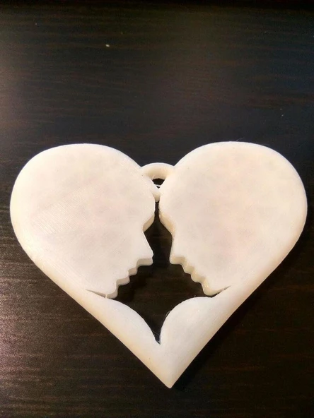 Byr3D Kalp Çift Kolye T1694356 Sadece Plastik Aparattır - 3