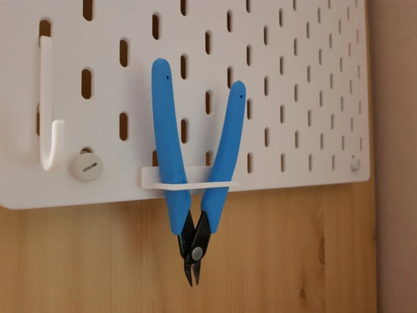 Byr3D  Skadis Için Pense Tutucu T3027291 Sadece Plastik Aparattır ürün görseli 1