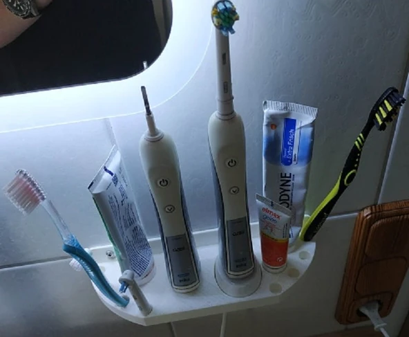 Byr3D Diş Fırçası Tutucusu T4810183 Sadece Plastik Aparattır