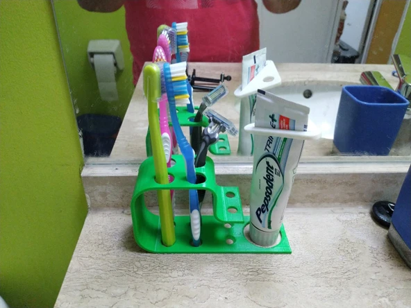 Byr3D Diş Fırçası Tutucu T3737480 Sadece Plastik Aparattır - 3