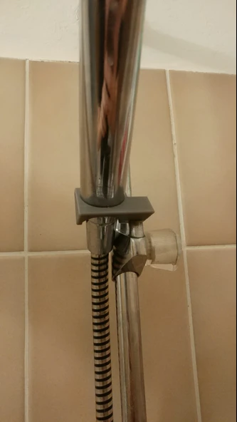 Byr3D Duş Başlığı Tutucusu T3048318 Sadece Plastik Aparattır