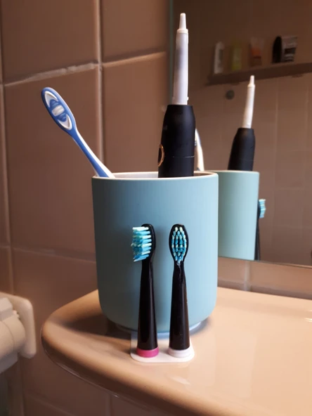 Byr3D Diş Fırçası Tutucu T2748311 Sadece Plastik Aparattır