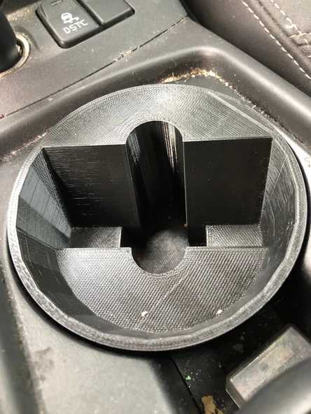 Byr3D Volvo V50 Bardak Tutucu Iphone Standı T3690321 Sadece Plastik Aparattır - 3