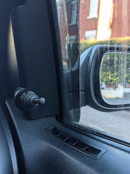 Byr3D Ford Fiesta Mk6 Manuel Ayna Ayar Düğmesi Körük Montajı T5197431 Sadece Plastik Aparattır - Resim 2