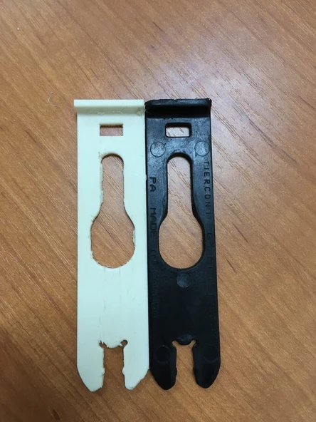 Byr3D Gm 15734237 Far Tutucu T4941878 Sadece Plastik Aparattır