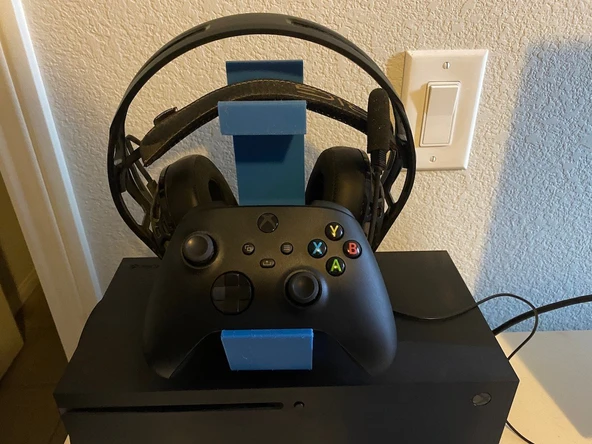 Byr3D Xbox Kumandası Ve Kulaklık Standı T5508205 Sadece Plastik Aparattır