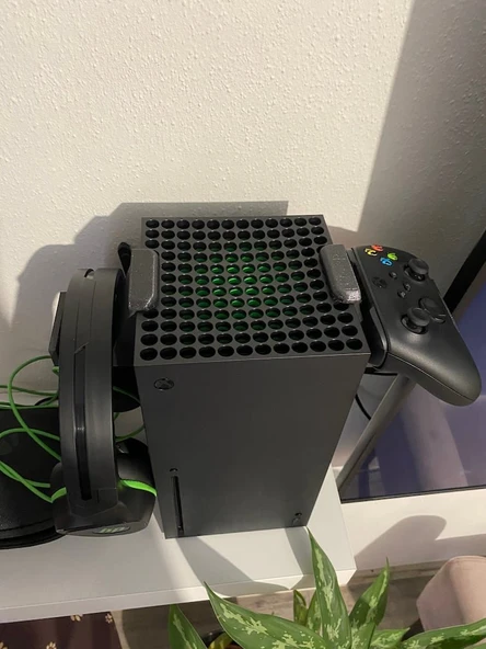 Byr3D Xbox Series X Kulaklık Tutucusu/Askısı T4746006 Sadece Plastik Aparattır