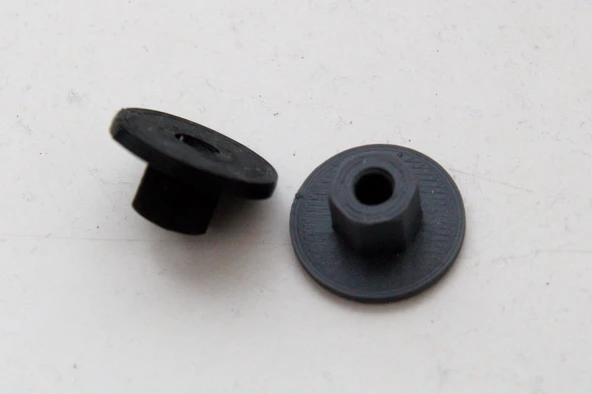 Byr3D Mercedes-Benz W202/W210 Iç Çamurluk Bağlantı Elemanı Somunu T6485577 Sadece Plastik Aparattır ürün görseli