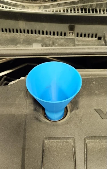 Byr3D Toyota İçin Yağ Hunisi T5648174 Sadece Plastik Aparattır - 3