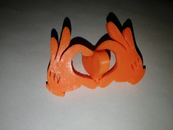 Byr3D Kalp Anahtarlık T2866451 Sadece Plastik Aparattır