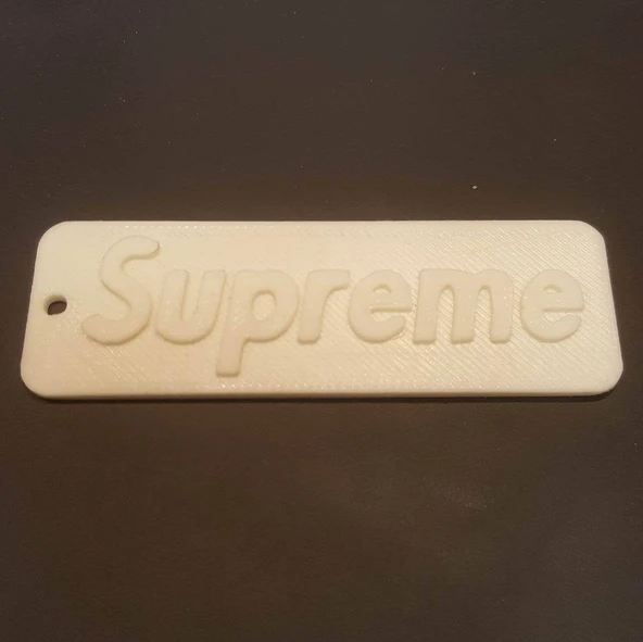 Byr3D Supreme Logo Anahtar Etiketi / Anahtarlık T2438866 Sadece Plastik Aparattır