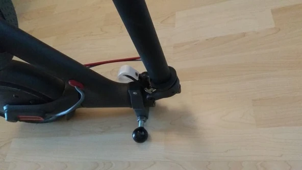 Byr3D Xiaomi M365 Dikey Stand T4617361 Sadece Plastik Aparattır - 3