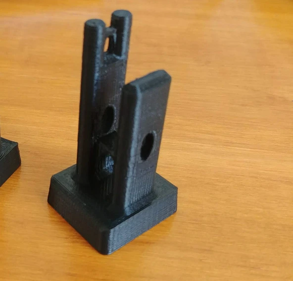 Byr3D Araç Ön Paneline Güneş Gözlüğü Montajı T3343839 Sadece Plastik Aparattır - 2