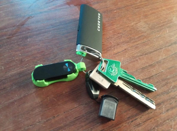 Byr3D Xiaomi Mi Band 2 Kolye / Anahtarlık Tutucu T3006893 Sadece Plastik Aparattır - 4