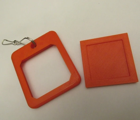 Byr3D Mini Anahtarlık Fotoğraf Çerçevesi T2740461 Sadece Plastik Aparattır - 2