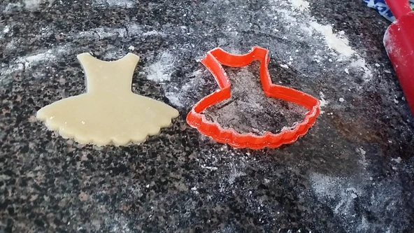 Byr3D Balerin Elbisesi Fondanı/Kurabiye Kesici T2879536 Sadece Plastik Aparattır