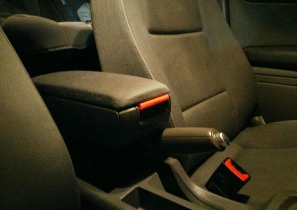 Byr3D Audi A4 B6/B7 Kolçak Kapak Mandalı T737233 Sadece Plastik Aparattır