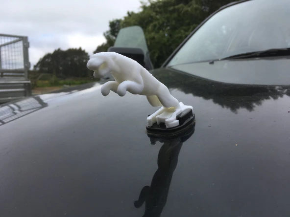 Byr3D Jaguar Kaporta Süsü T2671367 Sadece Plastik Aparattır