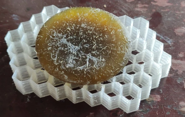 Byr3D Sabunluk- Petek Desenli T4731366 Sadece Plastik Aparattır