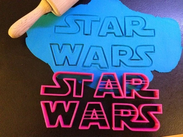 Byr3D  Logolu Kurabiye Kesici T699293 Sadece Plastik Aparattır