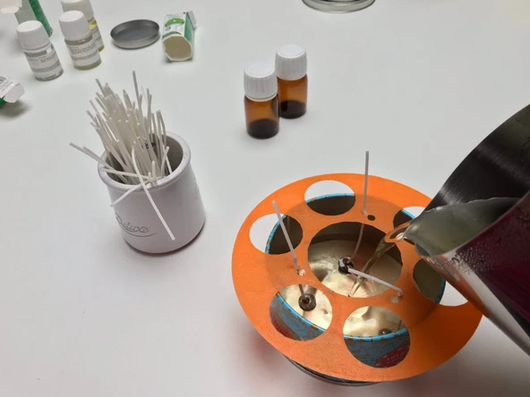 Byr3D Mum Fitilleri Tutucusu  T3041643 Sadece Plastik Aparattır ürün görseli 1