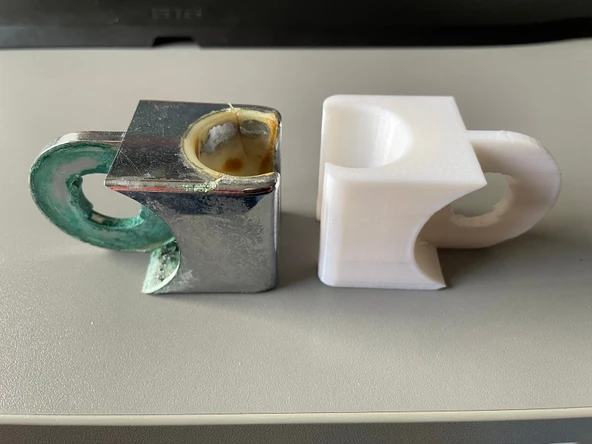 Byr3D Grohe Duş Başlığı Montajı T1736721 Sadece Plastik Aparattır - 3