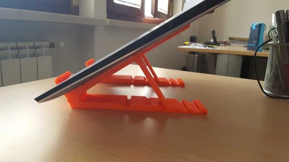 Byr3D Katlanabilir Dizüstü Standı  T2345997 Sadece Plastik Aparattır - 3