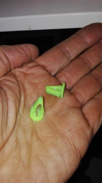 Byr3D Volvo V40 Parçaları Için Gövde Klipsi T2012026 Sadece Plastik Aparattır