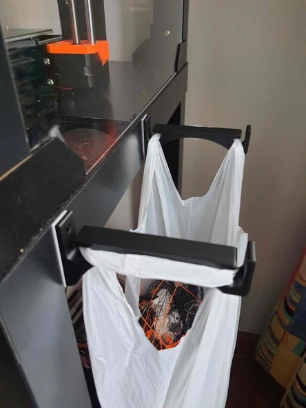 Byr3D Çöp Torbası Tutucusu (Vidalı Baskı) T4942670 Sadece Plastik Aparattır - 2
