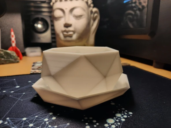 Byr3D Mini Bitki Saksısı T5993374 Sadece Plastik Aparattır