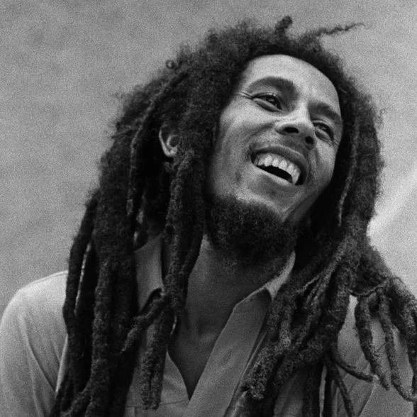 Byr3D Mum Bob Marley Litofan T969084 Sadece Plastik Aparattır - 5
