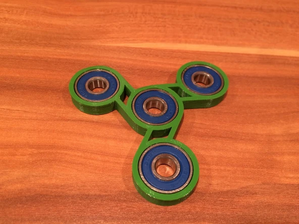 Byr3D Fidget Spinner Sadece Plastik Aparattır