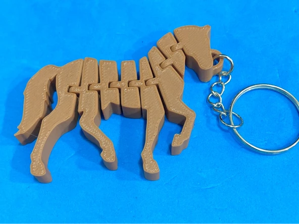 Byr3D Mafsallı At Anahtarlık M467600 Sadece Plastik Aparattır ürün görseli