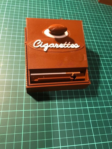 Byr3D Lüks Otomatik Lık Dispenseri, Tabakası Kahverengi 5309596 Sadece Plastik Aparattır - 2