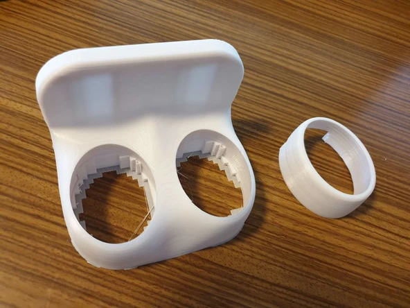 Byr3D  Diş Fırçası 3757 Tutucu 2' Li Beyaz 4734515 Sadece Plastik Aparattır