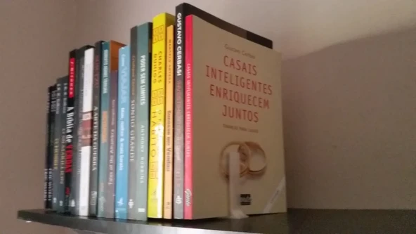Byr3D Kitap Düşme Önleyici, Sabitleyici Beyaz 491666 Sadece Plastik Aparattır
