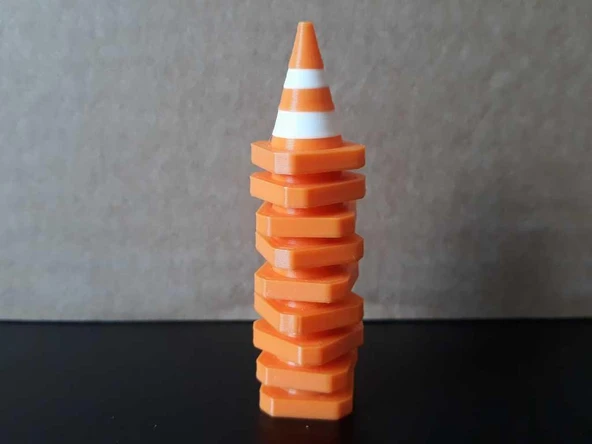 Byr3D Trafik Konisi Turuncu-Beyaz 4737011 (10 Adet) Sadece Plastik Aparattır - 2