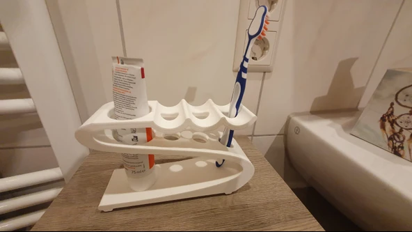Byr3D Diş Fırçası Tutucu 3 Fırça İçin Beyaz 5151237 Sadece Plastik Aparattır - 4