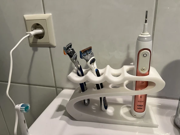 Byr3D Diş Fırçası Tutucu 3 Fırça İçin Beyaz 5151237 Sadece Plastik Aparattır - 3