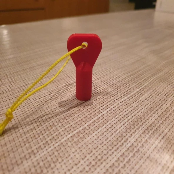 Byr3D Asansör Üçgen Anahtarı Kırmızı 4056322 Sadece Plastik Aparattır