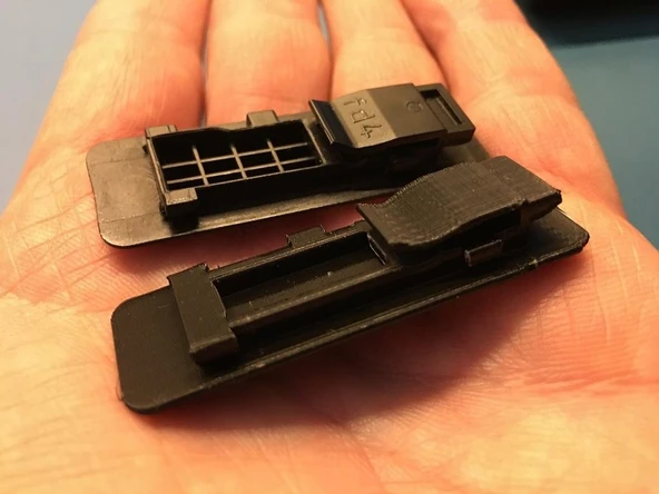Byr3D Hyundai İ30 Çatı Trim Klipsi Siyah 2470670 (2 Adet) Sadece Plastik Aparattır