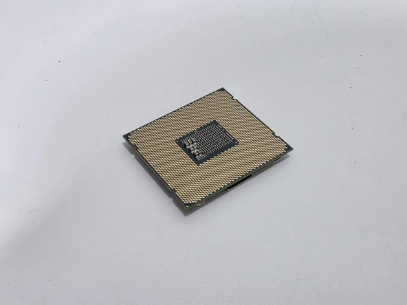 Intel Xeon E5-2686V4 2.30GHz Cache Tray Işlemci (Defolu)