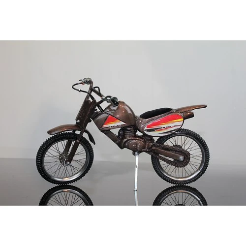 Metal Motor