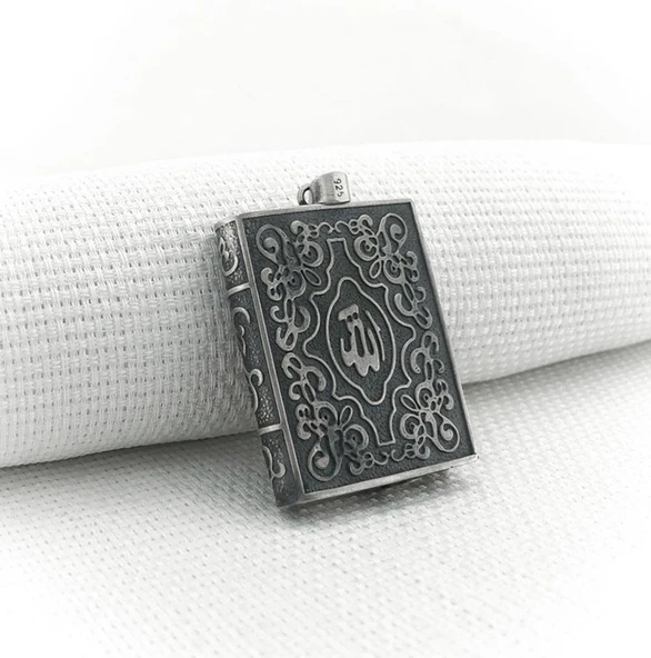 Allah Yazılı 925 Ayar Cevşen Muska Kabı ürün görseli 1