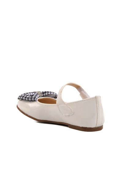 Ayakmod Beyaz Rugan Kız Çocuk Fiyonk Kurdeleli Babet 180 P - 4