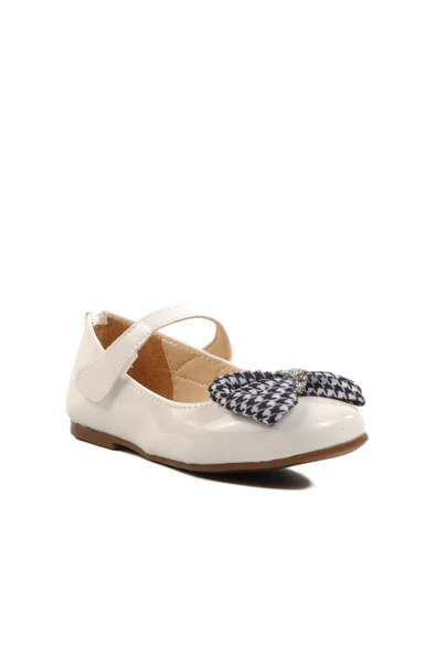 Ayakmod Beyaz Rugan Kız Çocuk Fiyonk Kurdeleli Babet 180 P - 3