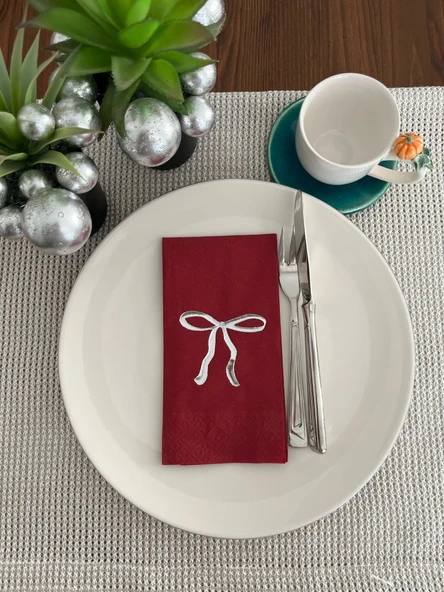 Gümüş Yaldızlı Bordo Fiyonk Baskılı Garson Katlama Peçete 16 lı ürün görseli 1