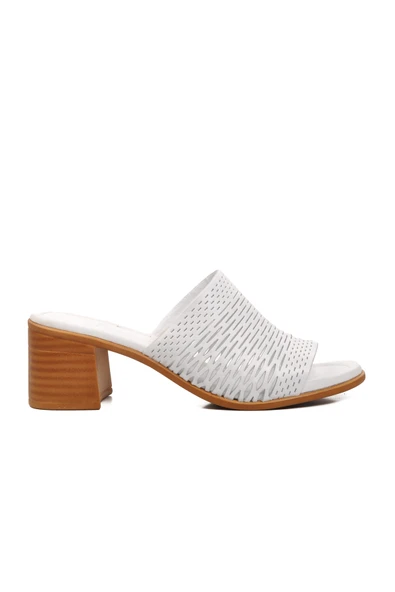 Voyager Beyaz Hakiki Deri Kadın Topuklu Terlik 9723 Z