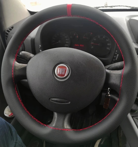DİKİŞLİ DİREKSİYON KILIFI SİYAH DERİ KIRMIZI YÜZÜK KIRMIZI DİKİŞLİ FIAT DOBLO İÇİN - 1